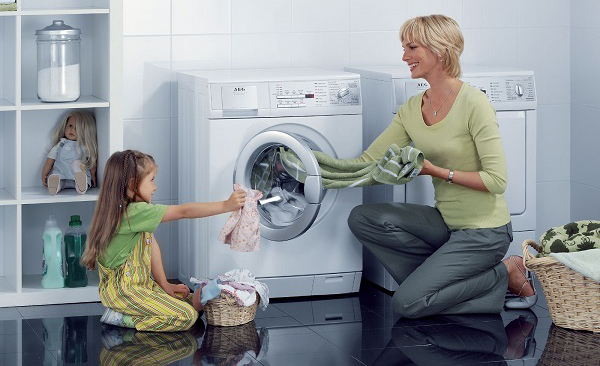 Máy sấy quần áo có tốn điện không? cách sử dụng máy sấy để tiết kiệm điện?