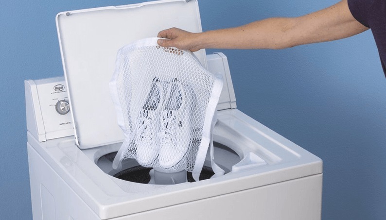 Hướng dẫn giặt giày bằng máy giặt cực đơn giản