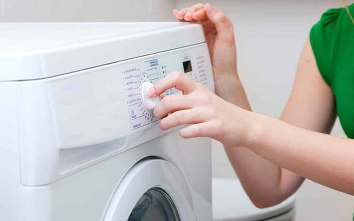 Bước 4: Khởi động chu trình giặt