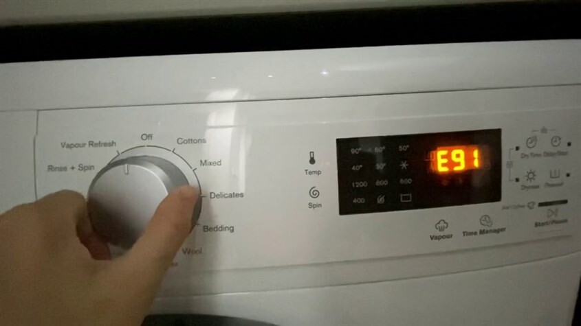 Máy giặt Electrolux báo lỗi E91 là gì?