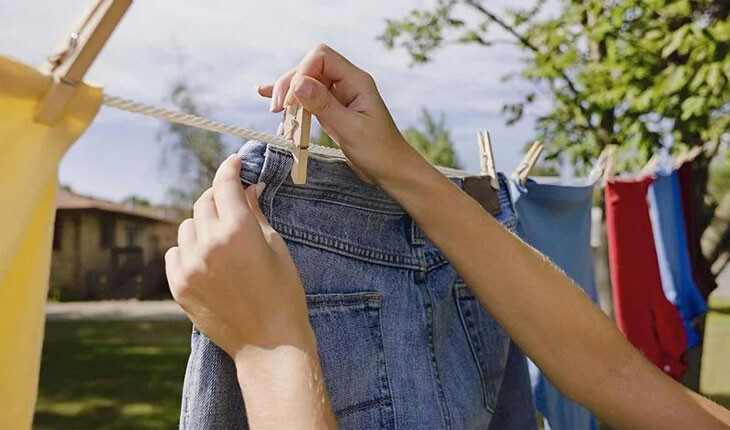 Tối ưu không gian phơi – Bí quyết giúp quần áo nhanh khô và không hôi trong mùa mưa